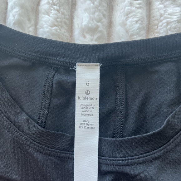 SOLD - Lululemon Muscle Love Tee - Picture 3 of 3